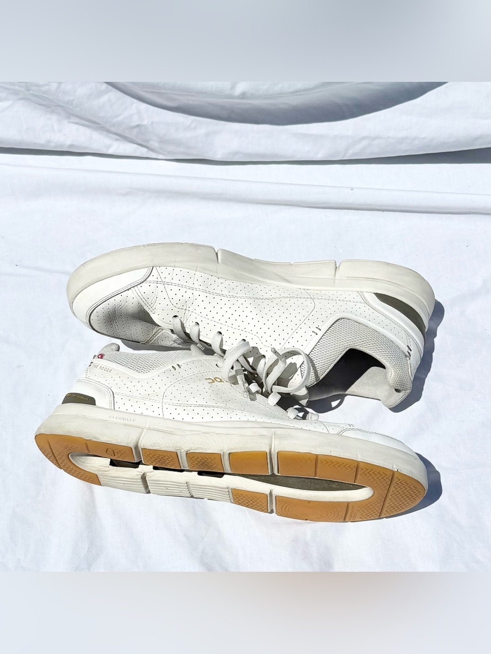 On The Roger Centre Court Sneakers White Men’s 11 - Picture 7 of 10